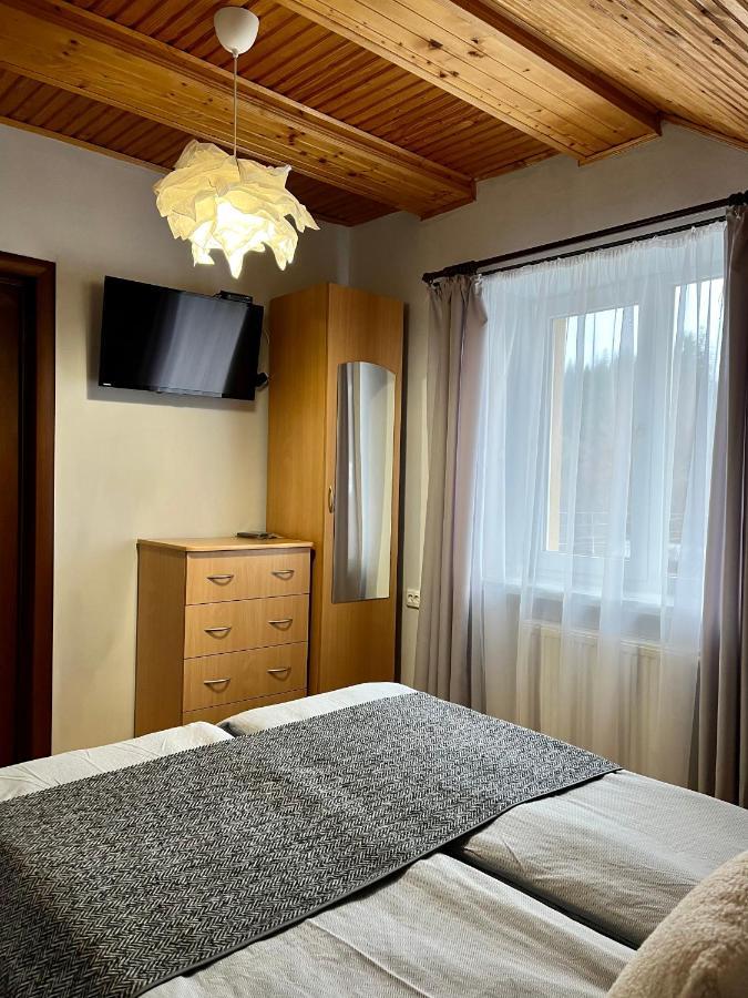Ніч Над Карпатами Hotel Slavske Exterior foto